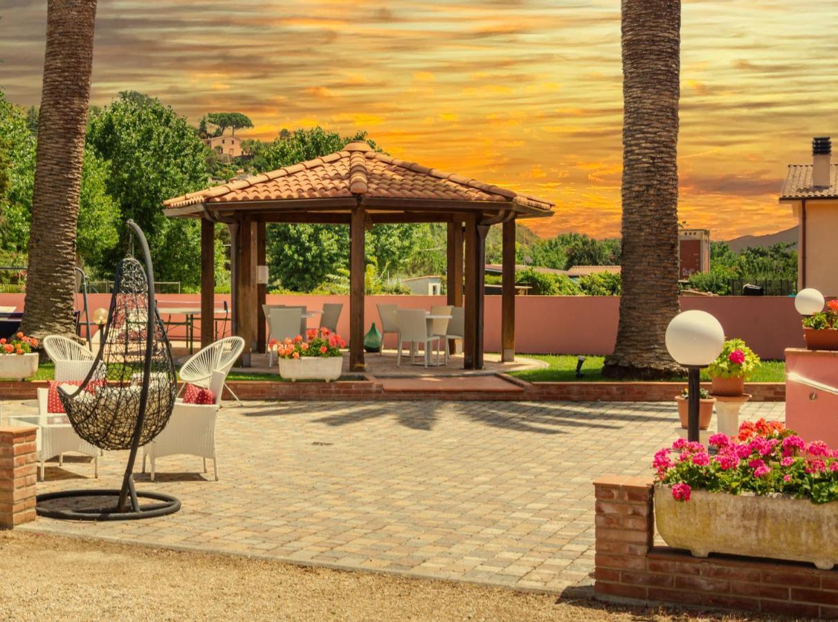 Hotel Villa Rosa Порт-Аццурро Экстерьер фото